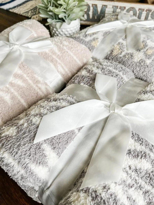 Soft and Cozy Aztec Blanket