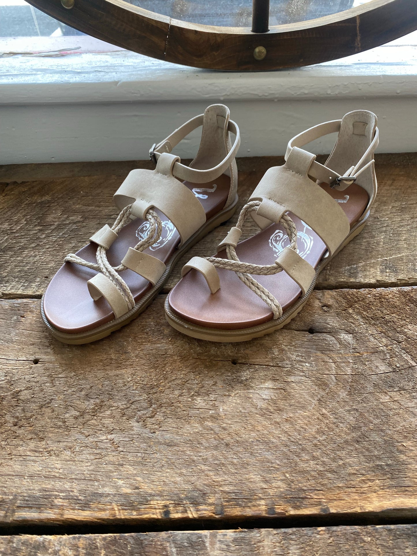 Cleopatra Sandal