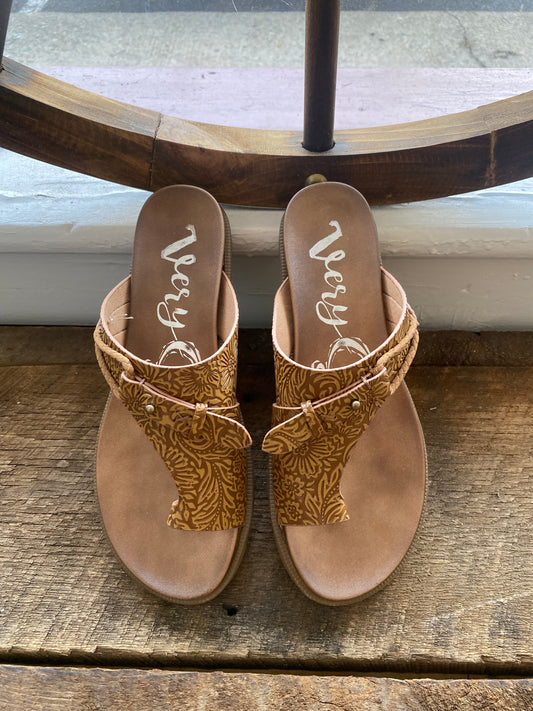 Carina Tooled Sandal